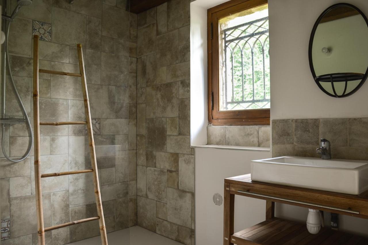 Preaux  Chambre D'Hote De Charme Dans Maison Independante Bed & Breakfast エクステリア 写真