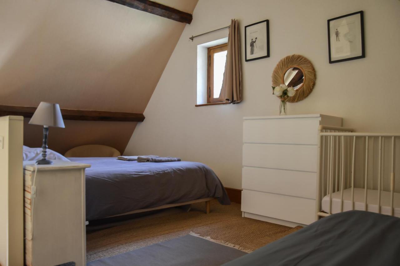 Preaux  Chambre D'Hote De Charme Dans Maison Independante Bed & Breakfast エクステリア 写真